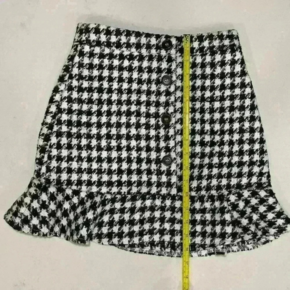 Goodnight Macaroon tweed mini skirt - Picture 4 of 4